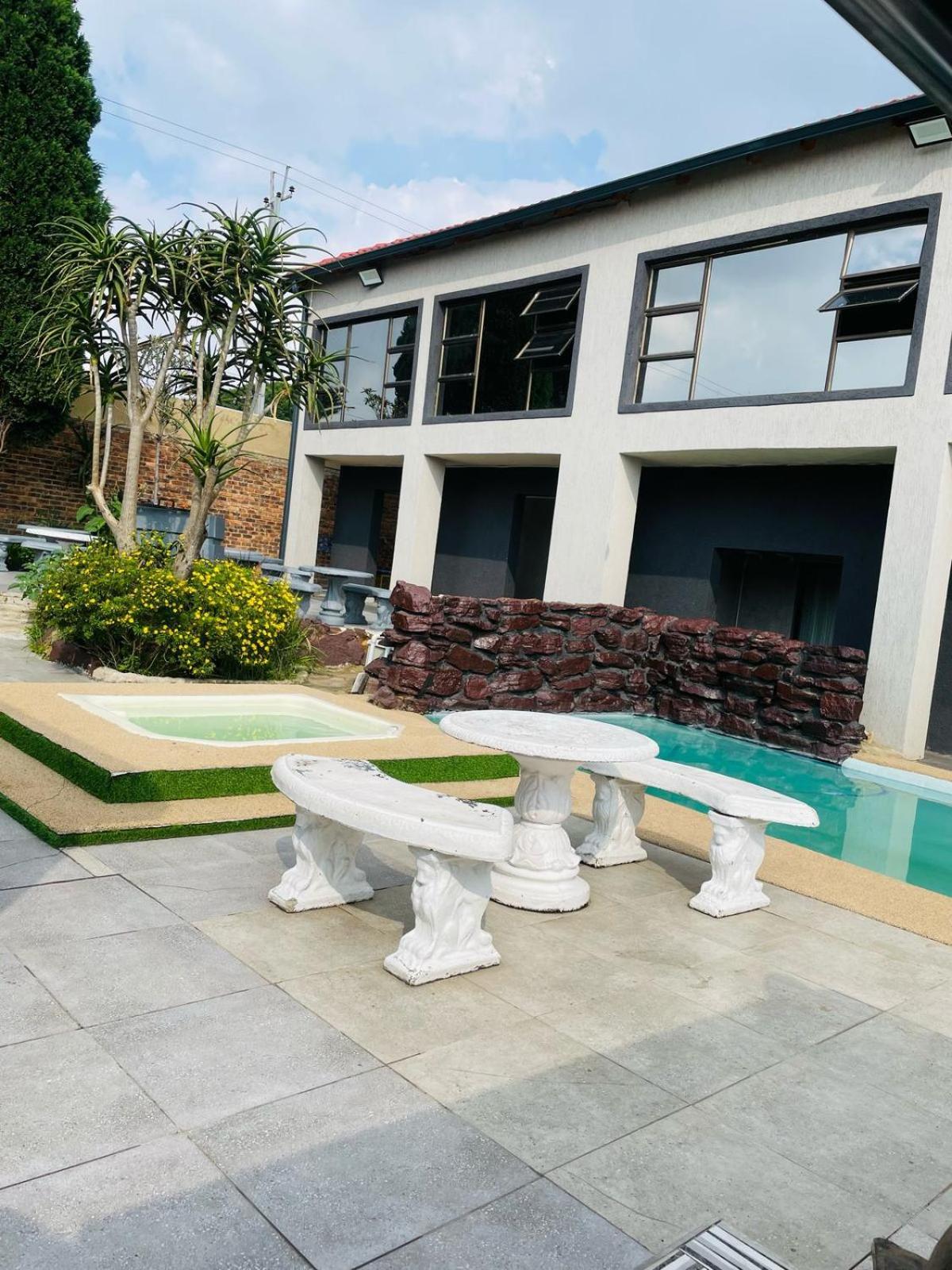 National Lodge Benoni Ngoại thất bức ảnh
